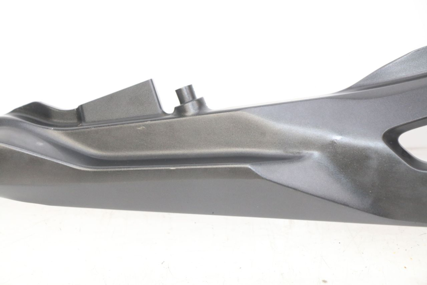 photo de FLANC ARRIERE DROIT HONDA CB R 1000 (2018 - 2023)