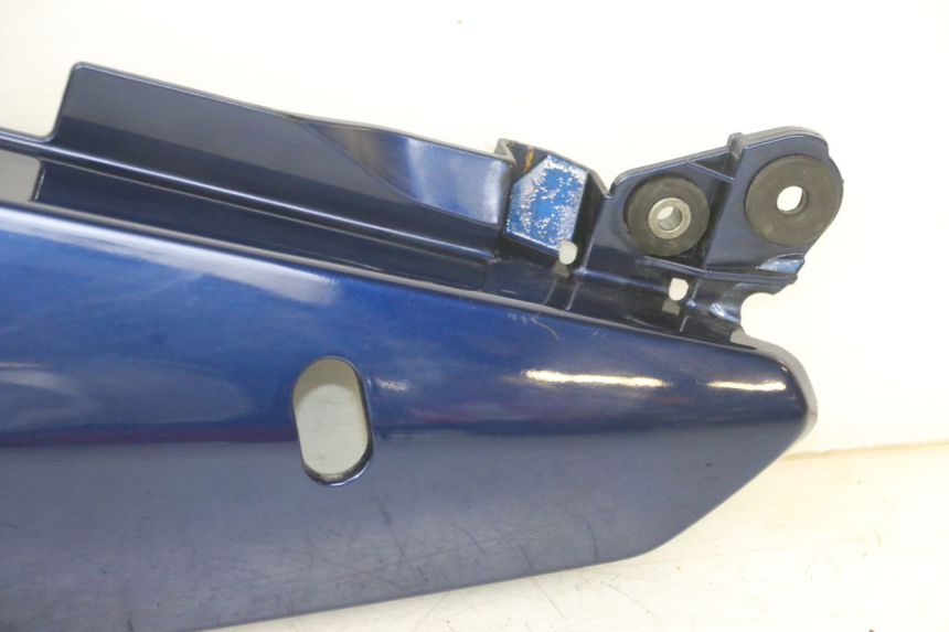 photo de FLANC ARRIERE DROIT SUZUKI DL V STROM 1000 (2002 - 2007) - Pièce contrôlée