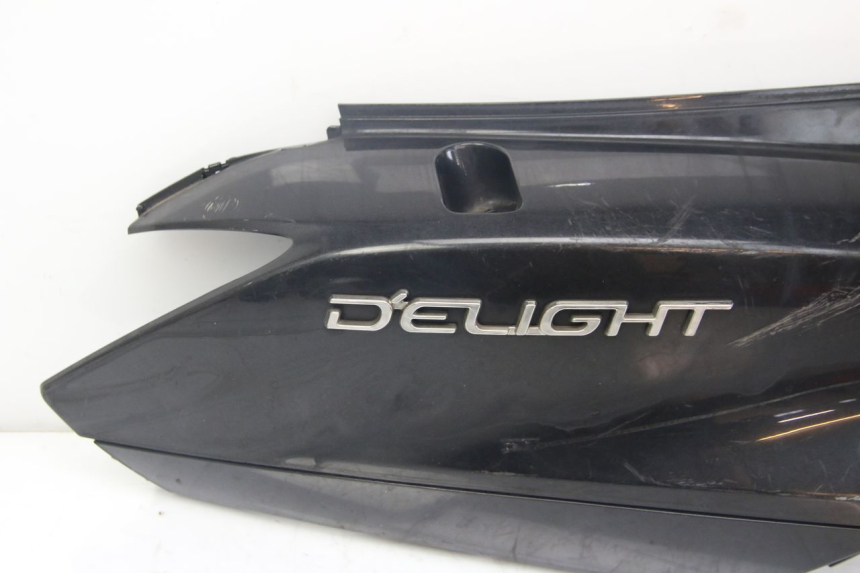 photo de FLANC ARRIERE DROIT YAMAHA D'ELIGHT DELIGHT 125 (2017 - 2020)