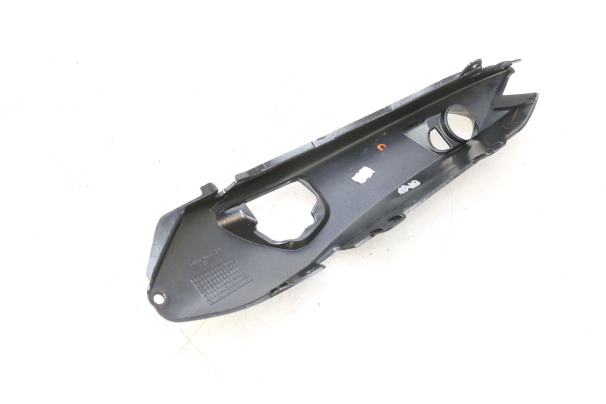 photo de FLANC ARRIERE DROIT KAWASAKI ER-6 ER6 F ABS 650 (2012 - 2016) - Gros plan technique