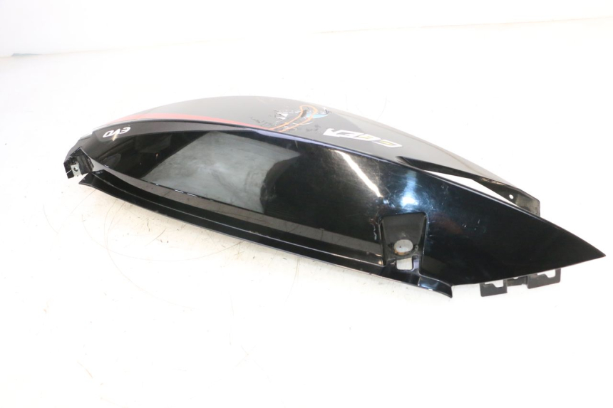 photo de FLANC ARRIERE DROIT KEEWAY F-ACT FACT EVO 50 (2020 - 2026) - État de surface