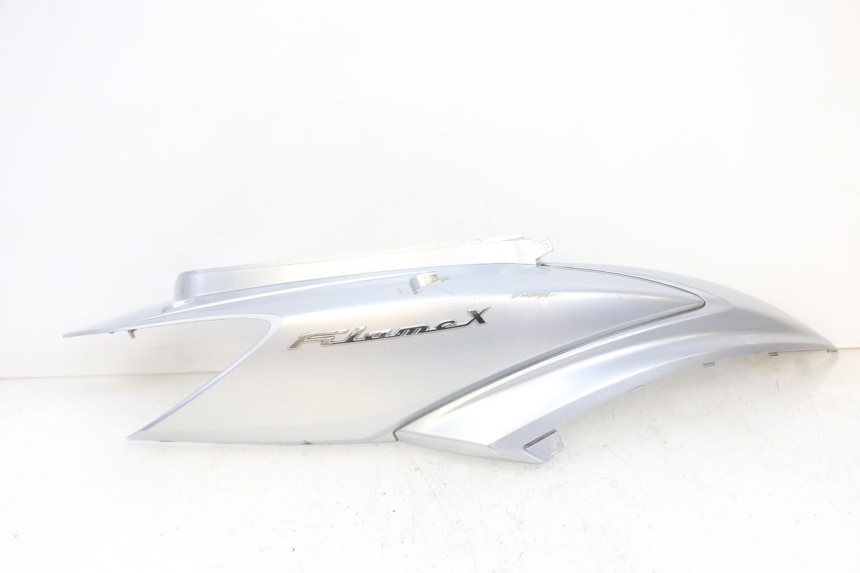 photo de FLANC ARRIERE DROIT MBK FLAME X 125 (2007 - 2016) - Vue principale