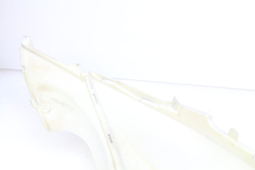 photo de FLANC ARRIERE DROIT PIAGGIO FLY 100 (2006 - 2010)