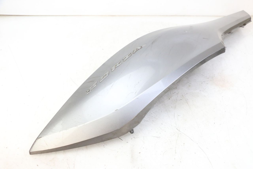 photo de FLANC ARRIERE DROIT HONDA FORZA ABS 300 (2013 - 2019)