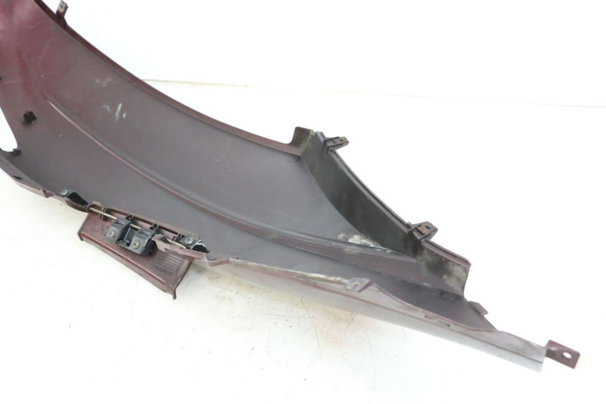 photo de FLANC ARRIERE DROIT HONDA FES S-WING SWING ABS 125 (2007 - 2015)