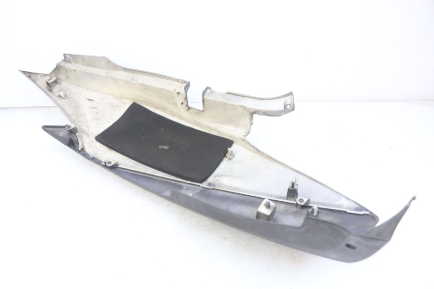 photo de FLANC ARRIERE DROIT HONDA FJS SILVERWING SILVER WING 400 (2009 - 2016)