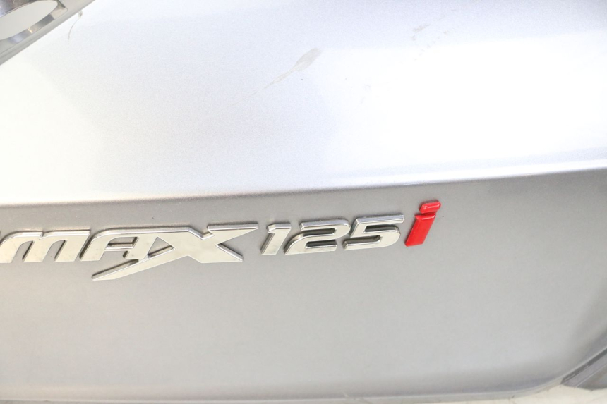 photo de FLANC ARRIERE DROIT SYM JOYMAX 125 (2010 - 2017)