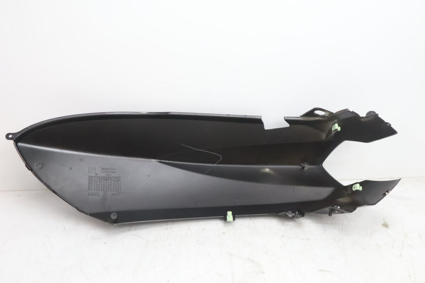 photo de FLANC ARRIERE DROIT PEUGEOT KISBEE 4T 50 (2010 - 2017) - État de surface