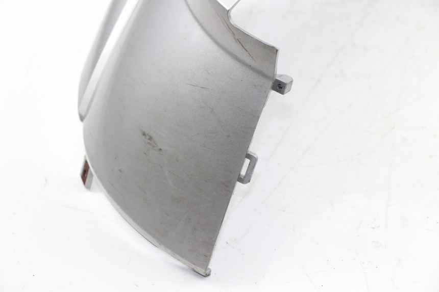 photo de FLANC ARRIERE DROIT KYMCO PEOPLE S 125 (2000 - 2008)