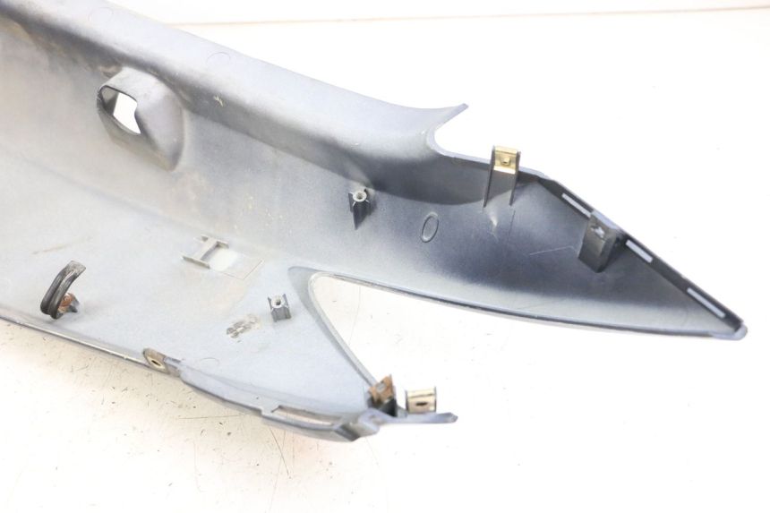 photo de Rear right side panel KYMCO XCITING 250 (2006 - 2009)