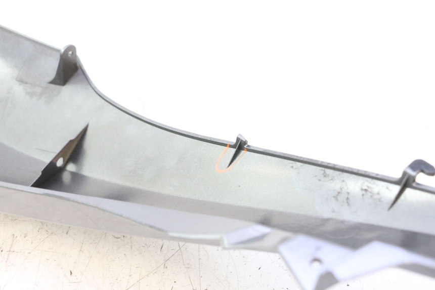 photo de FLANC ARRIERE DROIT HONDA PCX (JF28) 125 (2009 - 2011) - Autre angle de vue