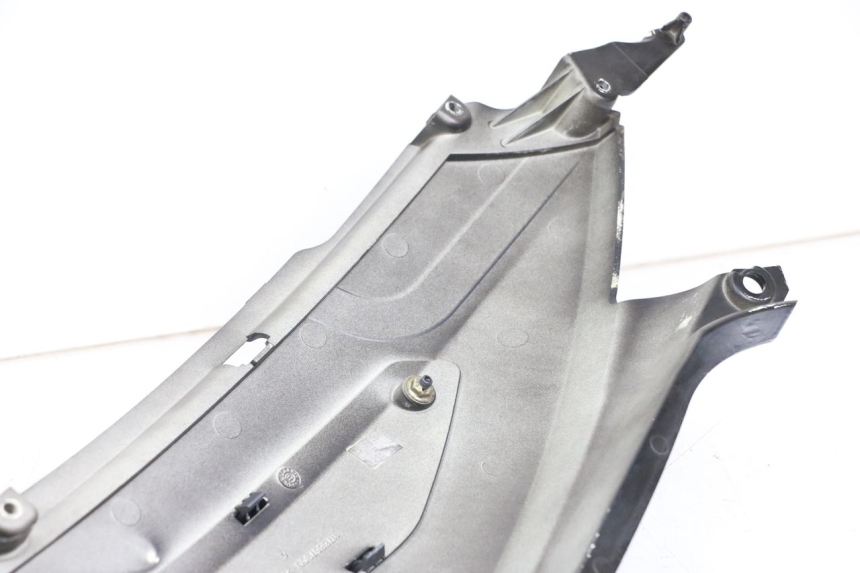 photo de FLANC ARRIERE DROIT PEUGEOT GEOPOLIS RS 125 (2007 - 2009)