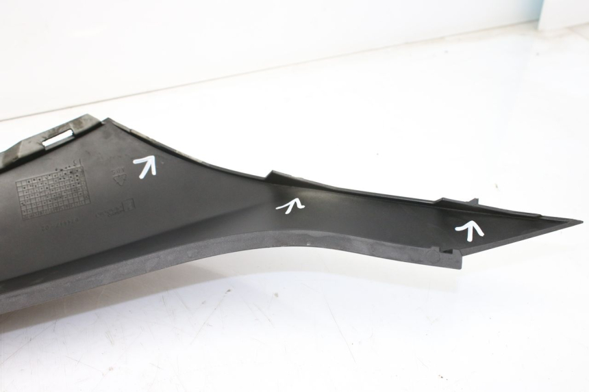 photo de FLANC ARRIERE DROIT PIAGGIO MP3 LT 300 (2010 - 2016)