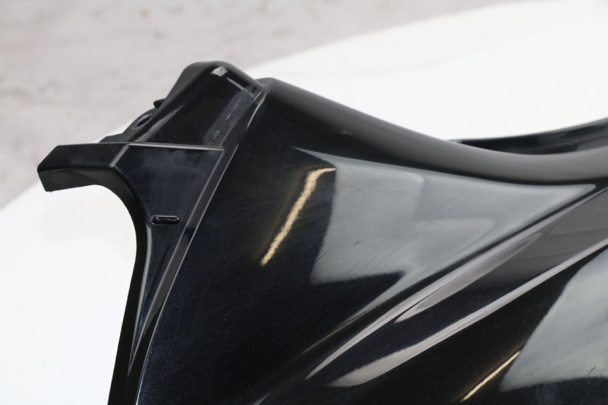 photo de FLANC ARRIERE DROIT PIAGGIO MP3 LT 400 (2007 - 2012)