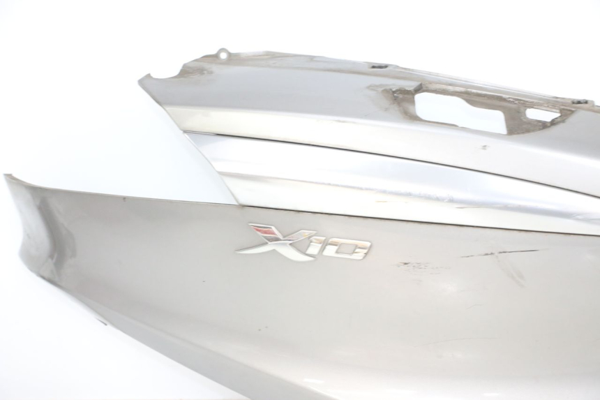 photo de FLANC ARRIERE DROIT PIAGGIO X10 125 (2012 - 2017)