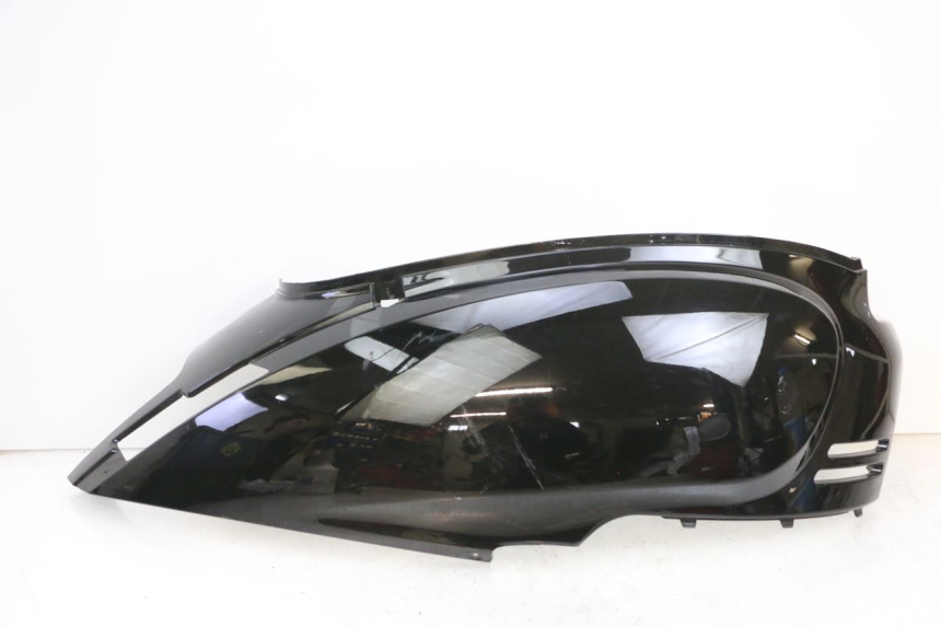 photo de FLANC ARRIERE DROIT EFUN PUSA 1 - Vue principale