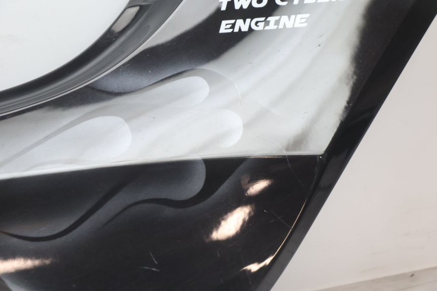 photo de FLANC ARRIERE DROIT CAN-AM SPYDER RS 1000 (2008 - 2012) - Vue d’ensemble