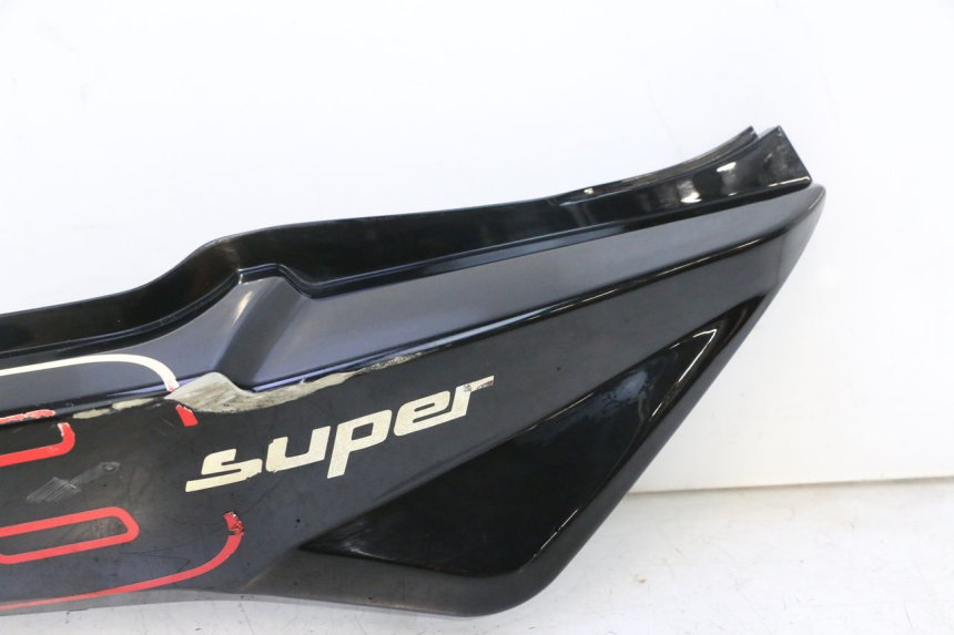 photo de FLANC ARRIERE DROIT KYMCO SUPER 8 2T 50 (2007 - 2013) - Autre angle de vue