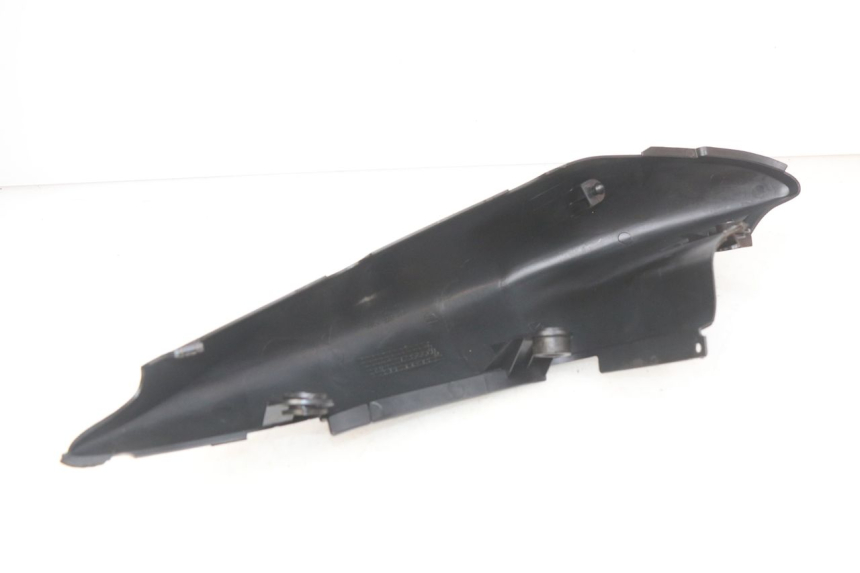 photo de FLANC ARRIERE DROIT SUZUKI SV N 650 (1999 - 2002)