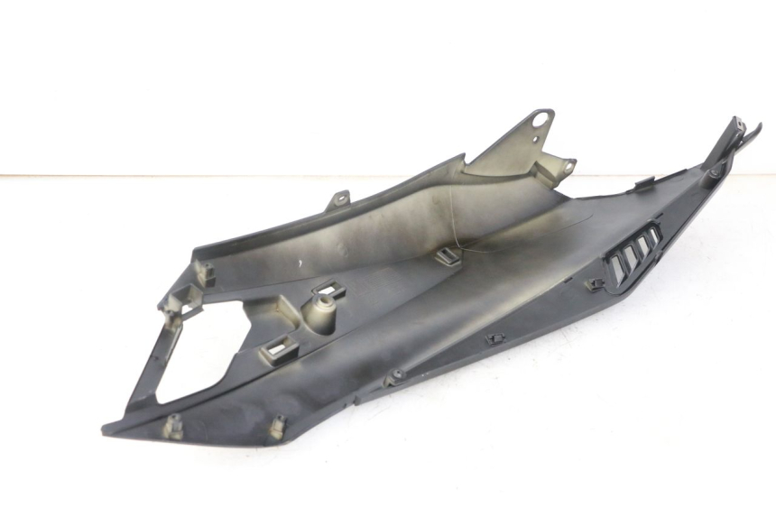 photo de FLANC ARRIERE DROIT APRILIA SXR 50 (2021 - 2023)