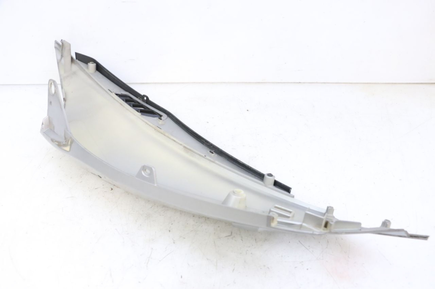 photo de FLANC ARRIERE DROIT APRILIA SXR 50 (2021 - 2023)