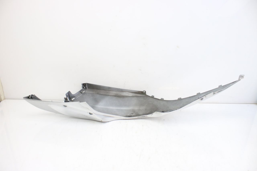 photo de FLANC ARRIERE DROIT SUZUKI UH BURGMAN 125 (2002 - 2006)