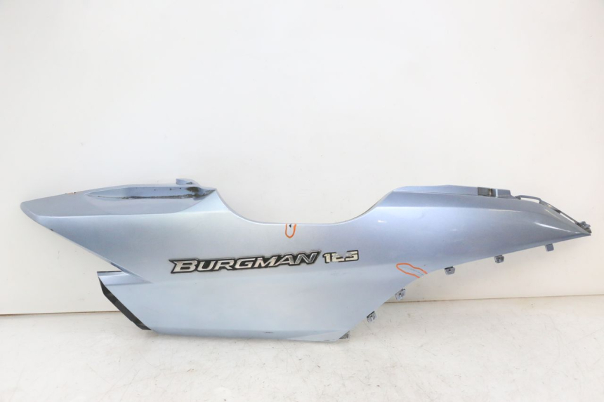 photo de FLANC ARRIERE DROIT SUZUKI UH BURGMAN 125 (2002 - 2006)