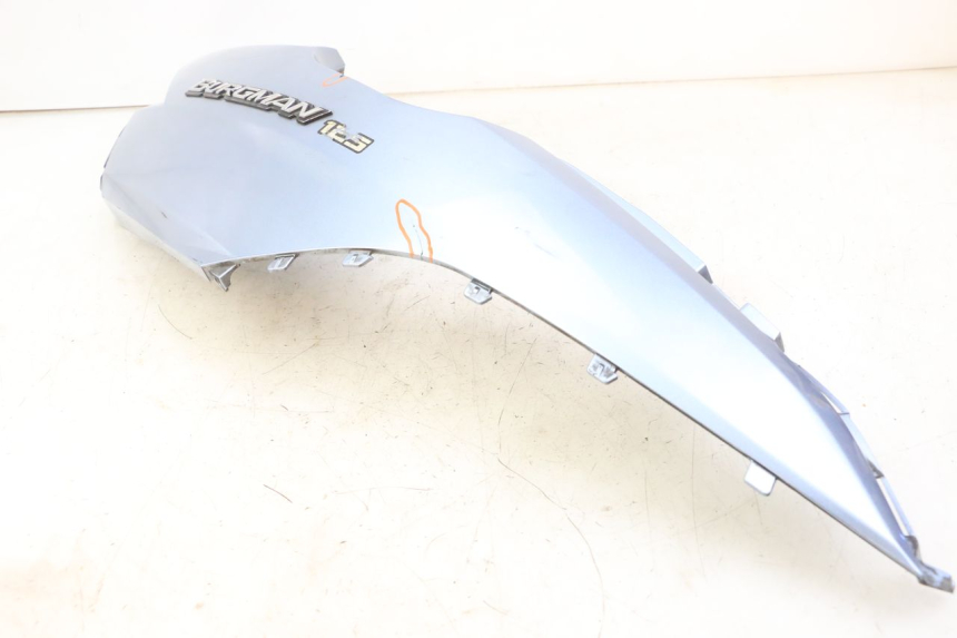 photo de FLANC ARRIERE DROIT SUZUKI UH BURGMAN 125 (2002 - 2006)