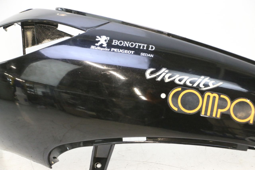photo de FLANC ARRIERE DROIT PEUGEOT VIVACITY 50 (1998 - 2003) - Marquages et références
