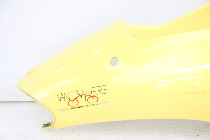 photo de FLANC ARRIERE DROIT YAMAHA WHY 50 (1998 - 2000)