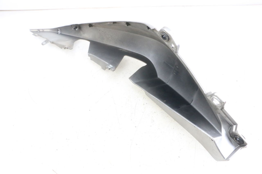 photo de FLANC ARRIERE DROIT YAMAHA XMAX X-MAX ABS 125 (2017 - 2020)