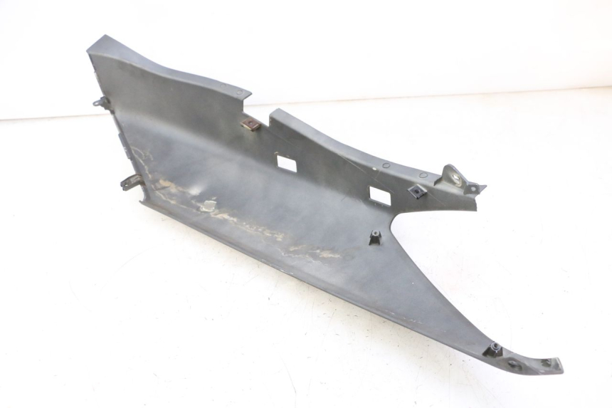 photo de FLANC ARRIERE DROIT YAMAHA X-MAX XMAX 250 (2006 - 2009)