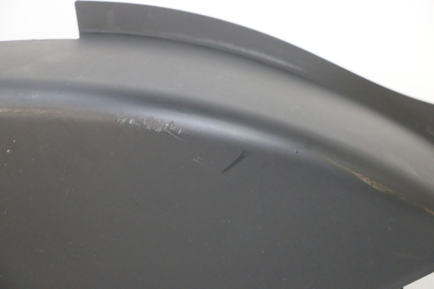 photo de FLANC ARRIERE DROIT YAMAHA XMAX X-MAX 125 (2006 - 2009) - Marquages et références