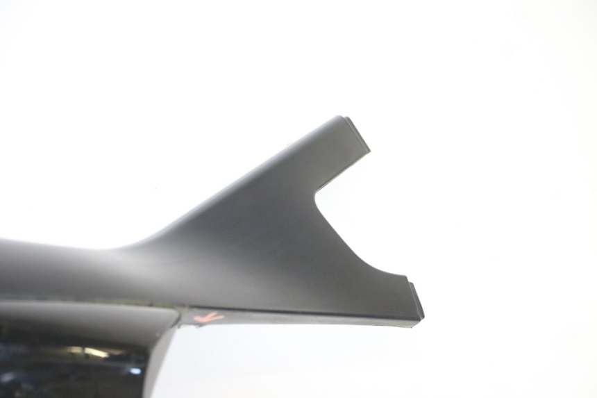 photo de FLANC ARRIERE DROIT PIAGGIO XEVO - X EVO 125 (2007 - 2016) - Pièce contrôlée