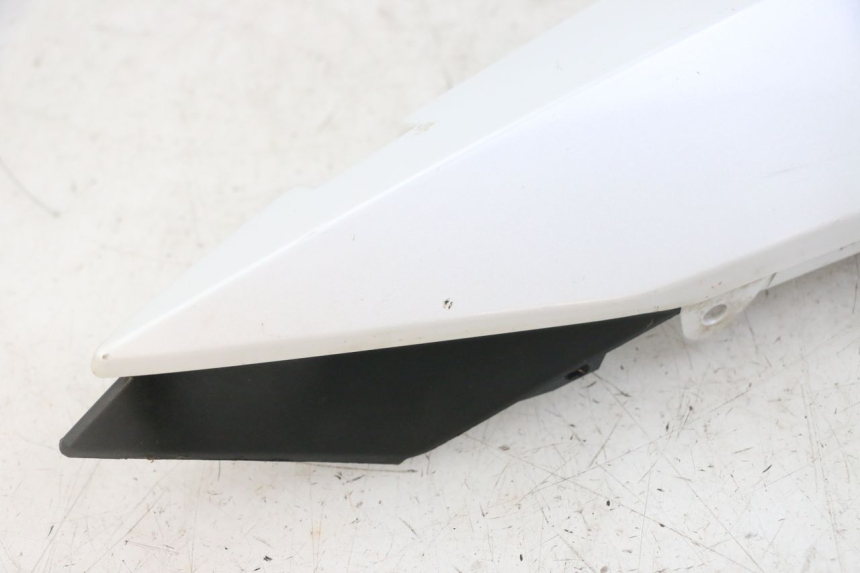 photo de FLANC ARRIERE DROIT YAMAHA XJ6 ABS 600 (2008 - 2016)