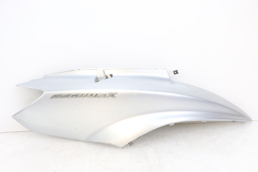 photo de FLANC ARRIERE DROIT YAMAHA CYGNUS X 125 (2004 - 2007)