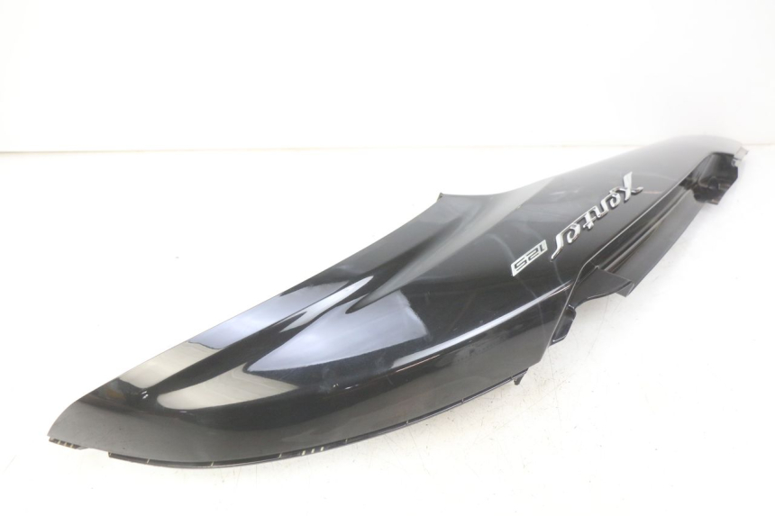 photo de FLANC ARRIERE DROIT YAMAHA HW XENTER 125 (2011 - 2017)