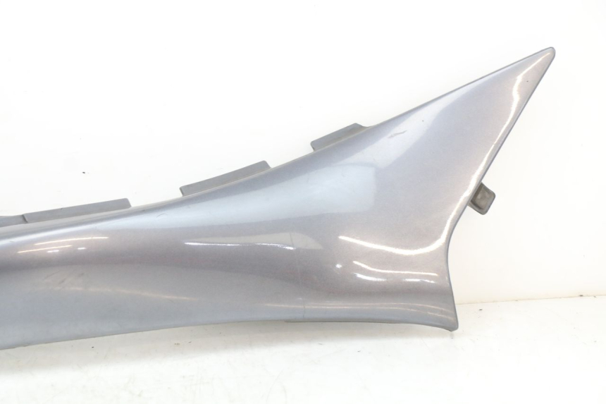 photo de FLANC ARRIERE DROIT YAMAHA XJ600 XJ DIVERSION 600 (1992 - 1997)