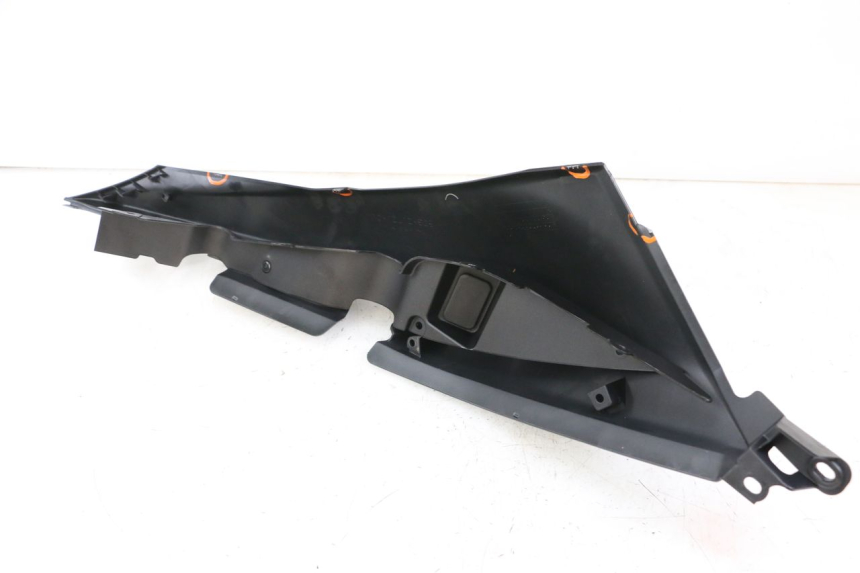photo de FLANC ARRIERE DROIT YAMAHA YP T-MAX TMAX 530 (2017 - 2020)