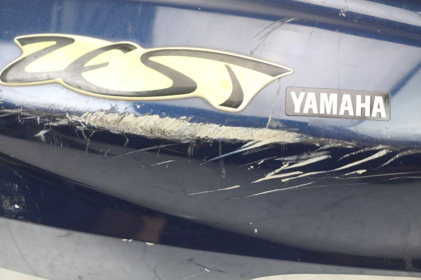 photo de FLANC ARRIERE DROIT YAMAHA YE ZEST 50 (1992 - 1998)