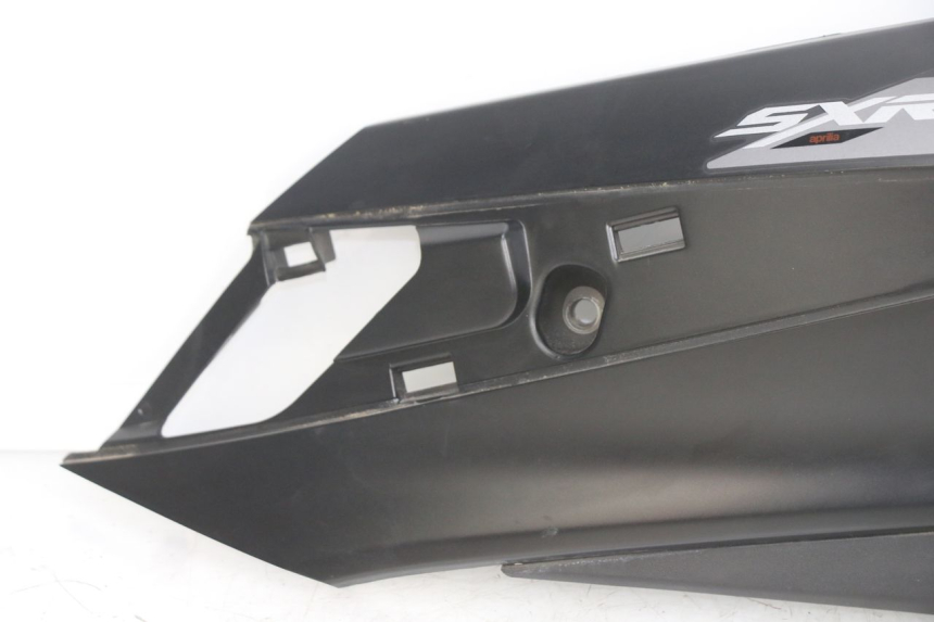 photo de FLANC ARRIERE GAUCHE APRILIA SXR 50 (2021 - 2023)