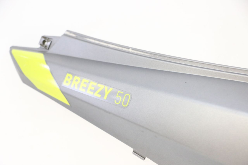 photo de FLANC ARRIERE GAUCHE MOTRON BREEZY 4T 50 (2021 - 2025)
