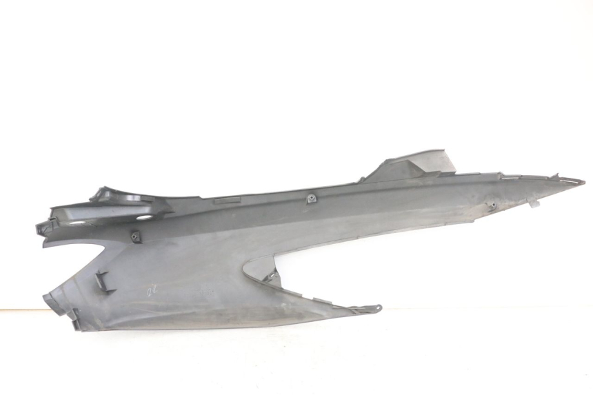 photo de FLANC ARRIERE GAUCHE SUZUKI BURGMAN 125 (2018 - 2021)