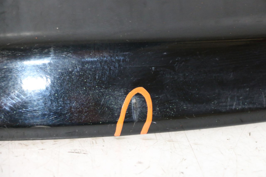 photo de FLANC ARRIERE GAUCHE SUZUKI BURGMAN 125 (2007 - 2014)