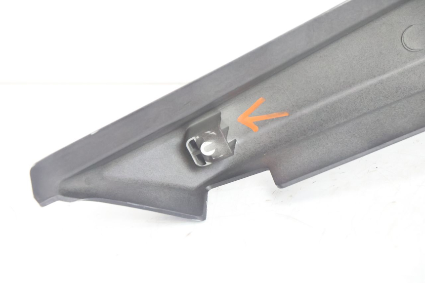 photo de FLANC ARRIERE GAUCHE YAMAHA BW'S BWS 125 (2010 - 2013) - Pièce contrôlée