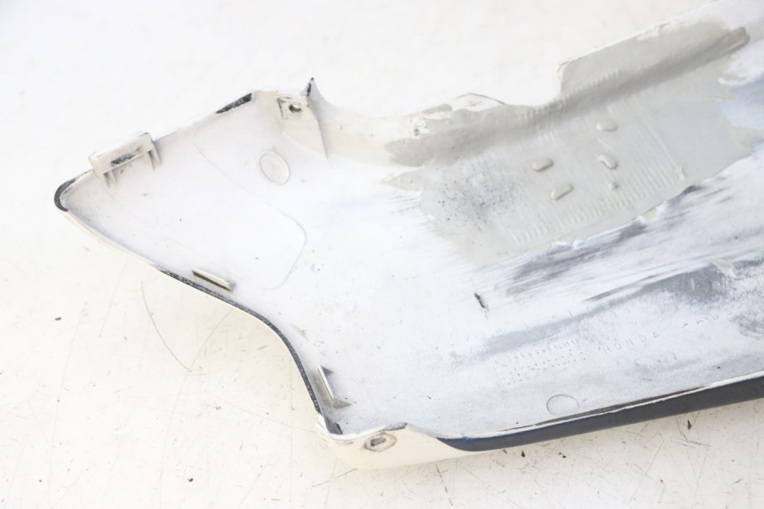 photo de FLANC ARRIERE GAUCHE HONDA CBR RR FIREBLADE 900 (1992 - 1994)