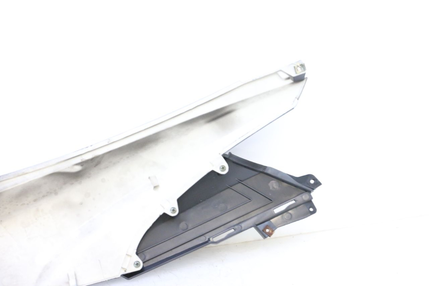 photo de FLANC ARRIERE GAUCHE JM MOTORS EVOLIS 4T 50 (2018 - 2022) - Points de fixation