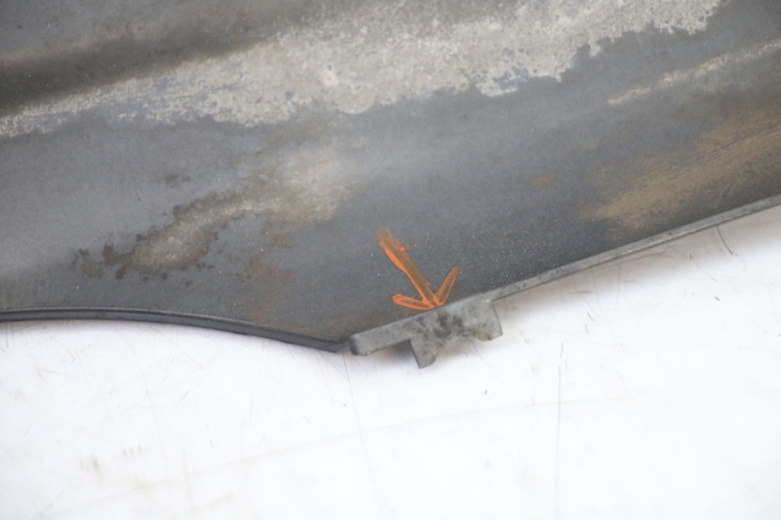 photo de FLANC ARRIERE GAUCHE SYM FIDDLE 2 S 125 (2012 - 2014)