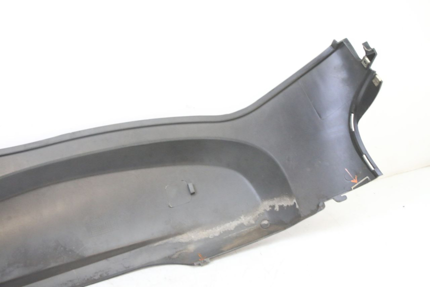 photo de FLANC ARRIERE GAUCHE SYM FIDDLE 2 S 125 (2012 - 2014)