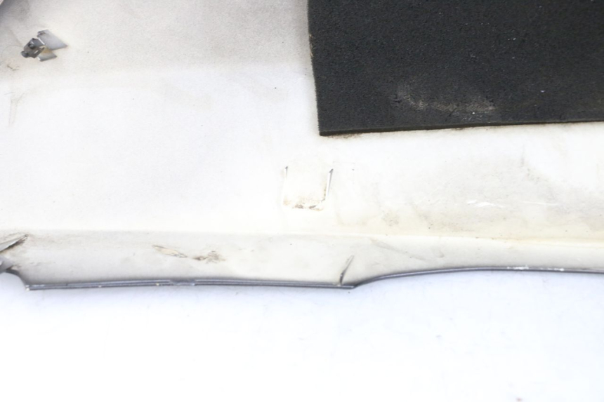 photo de FLANC ARRIERE GAUCHE HONDA FJS SILVER WING SILVERWING 400 (2005 - 2008)